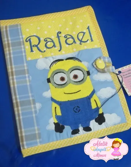 Capa de Carteirinha de vacinação Minions