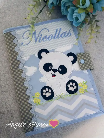 Capa de Carteirinha de vacinação urso panda
