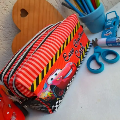 Estojo Box Três Divisões Carros