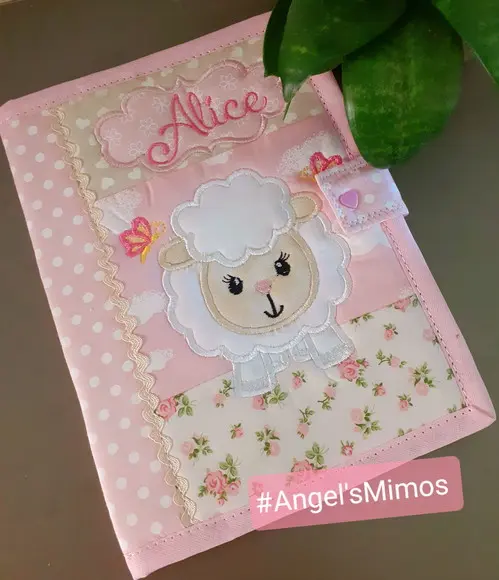 Kit baby porta fraldas/lenço/ pomada + capa de carteira de v