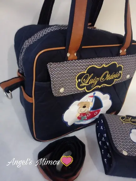 Kit Bolsa + porta fraldas/Lenço