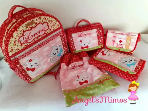 Kit escolar/Kit creche Gatinhos personalizado 5 peças