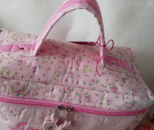 Kit Frasqueira + necessaire Ursinha