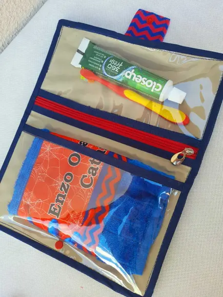 Kit Higiene Bucal Carros G