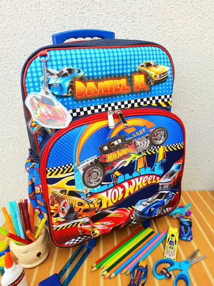 Mochila / Bolsa de Rodinhas e Lancheira Hotweels