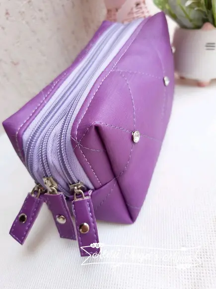 Mochila 3 divisoes G + estojo couro sintético