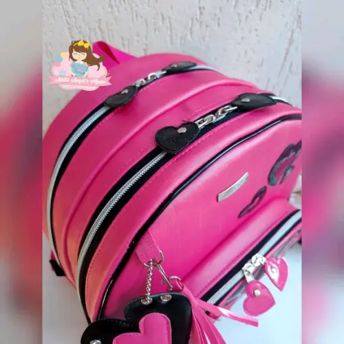 Mochila 3 divisoes M Black and Pink couro sintético
