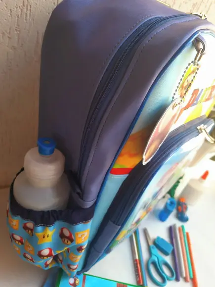 Mochila de Rodinhas Mario