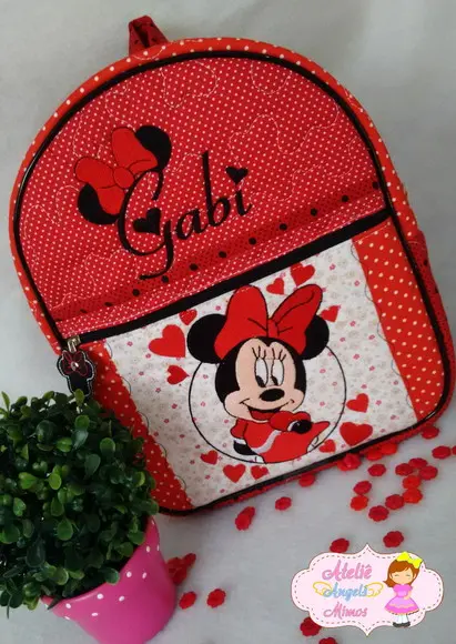 Mochila infantil Menina