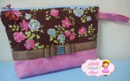 Necessaire Floral G Marrom e rosa