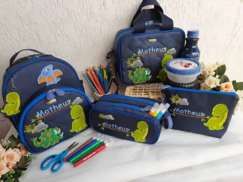 Mochila, estojo, lancheira dinossauro kit escolar