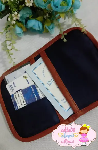 Porta documentos dinossauro couro sintetico