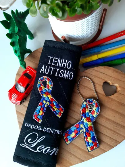 Protetor de Cinto Informativo Autismo + Chaveiro