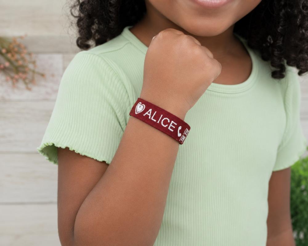 Pulseira de Identificação Personalizada - Bordô