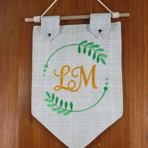 Flâmula Enfeite de Porta Quarto de Casal