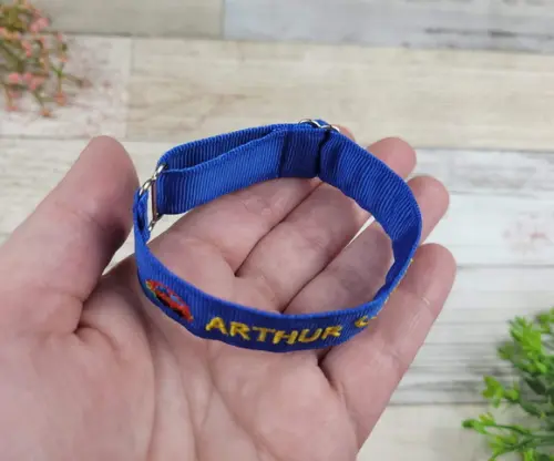 Pulseira de Identificação Infantil Bordada - Azul Royal