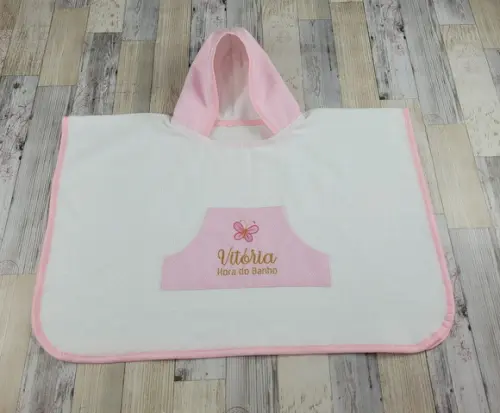 Toalha Poncho Infantil com Capuz Personalizada