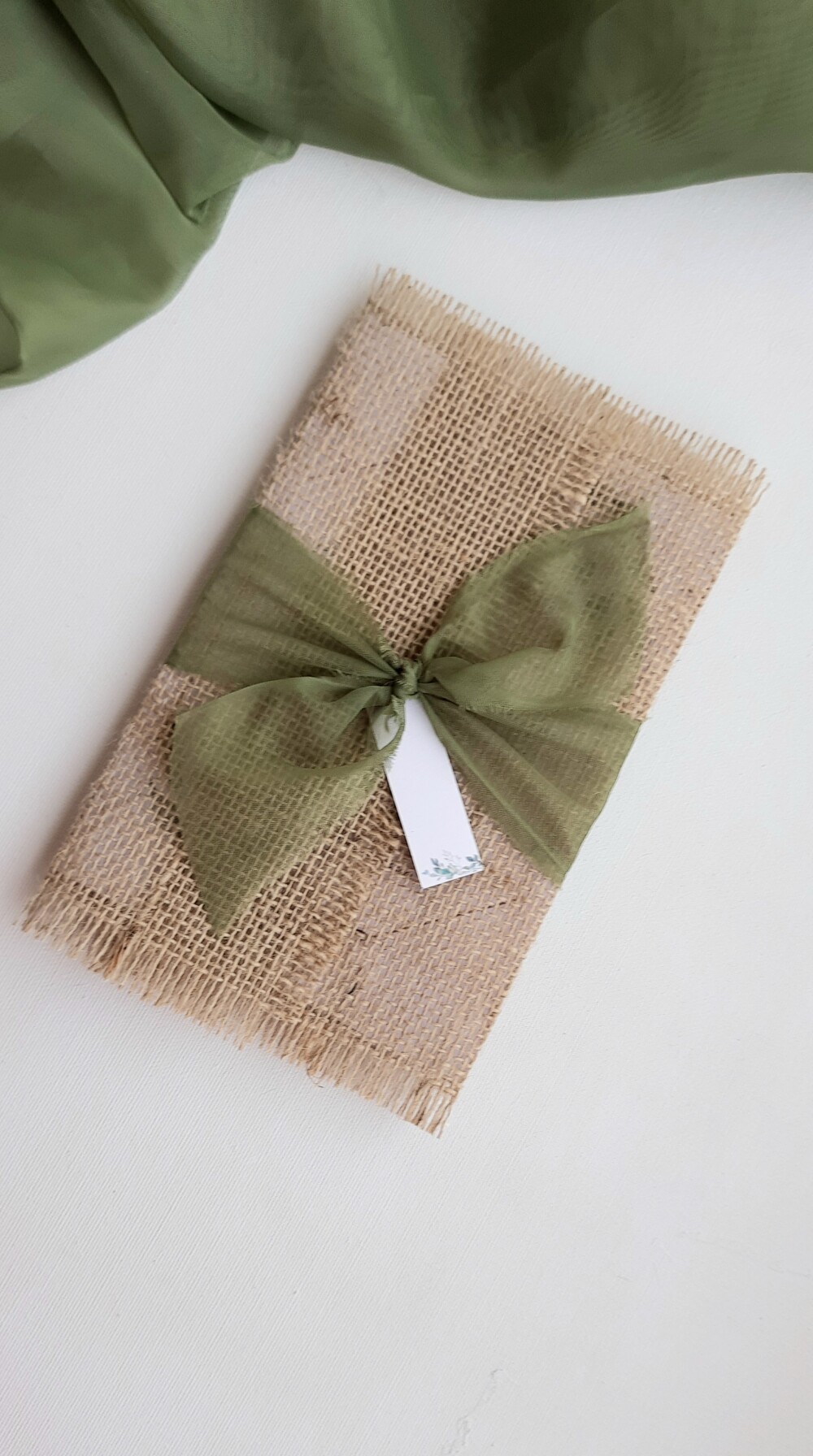 Convite de Casamento Artesanal Em Juta e Vegetal