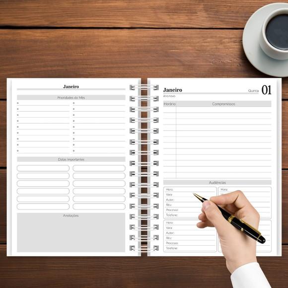 Agenda Jurídica 2026 Personalizada com Nome Marrom Masculina