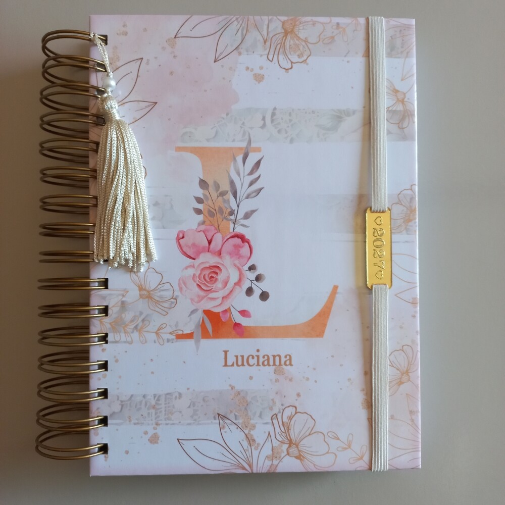 Agenda 2027 Personalizada Floral com Nome A5 Feminina