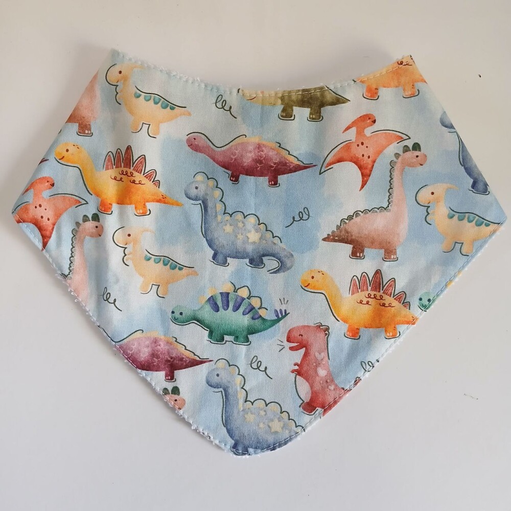 Babador Bandana Bebê Dinossauro 100% Algodão Dupla Face Absorve
