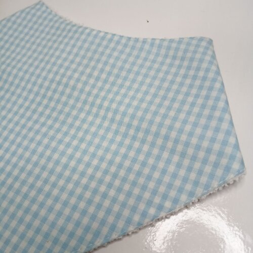 Babador Bandana Bebê Menino Xadrez Azul Claro - Algodão Absorve