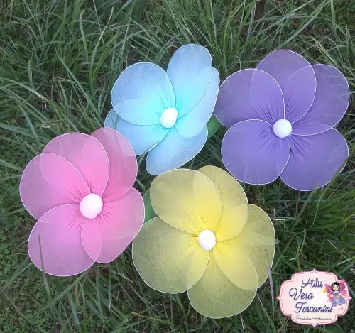 Kit 3 Flores  de Meia de Seda 25x25 cm