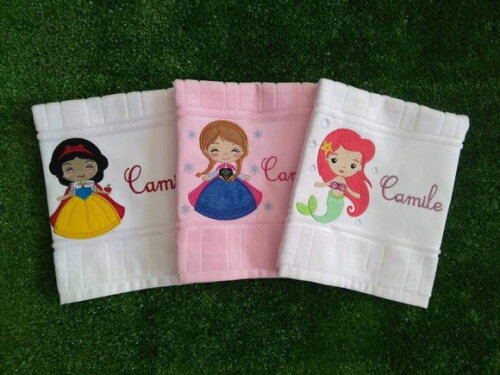 Kit com 10 Toalhinhas Bordadas - Tema Personalizado