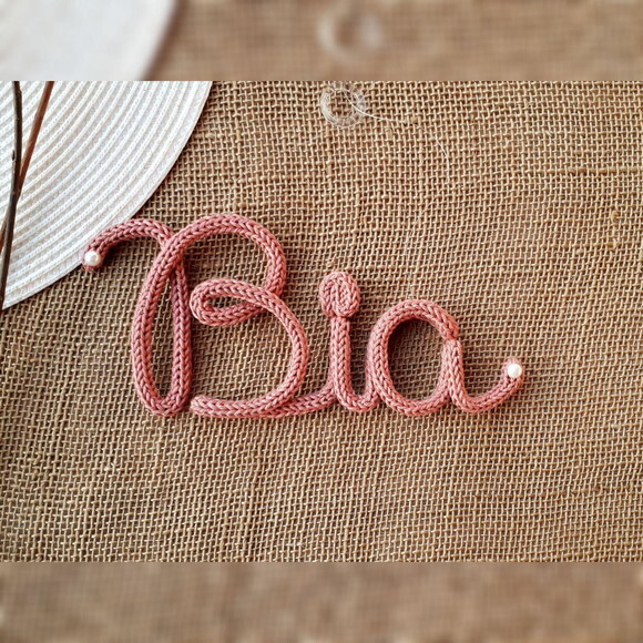 Bia em Tricotin (valor Refere-se ao Nome)