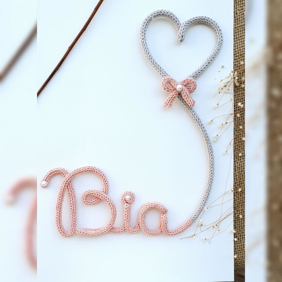 Bia em Tricotin (valor Refere-se ao Nome)