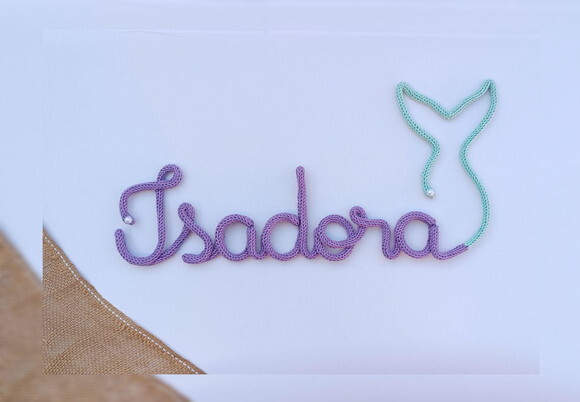 Cauda de Sereia + Nome 7 Letras em Tricotin