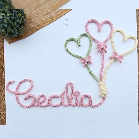 Cecília em Tricotin (valor Refere-se ao Nome)
