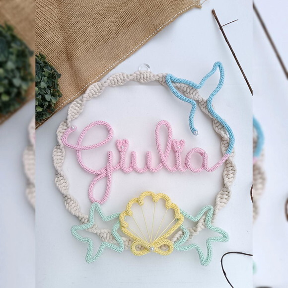 Giulia em Tricotin (valor Refere-se ao Nome)