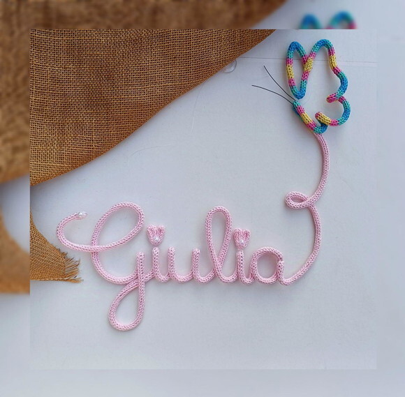 Giulia em Tricotin (valor Refere-se ao Nome)