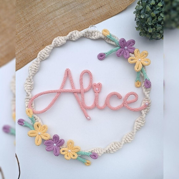 Guirlanda Com 5 Flores + Nome 4 Letras