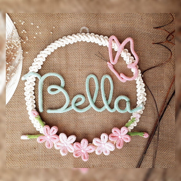 Guirlanda Macramé 5 Flores E Borboleta + Nome 5 Letras