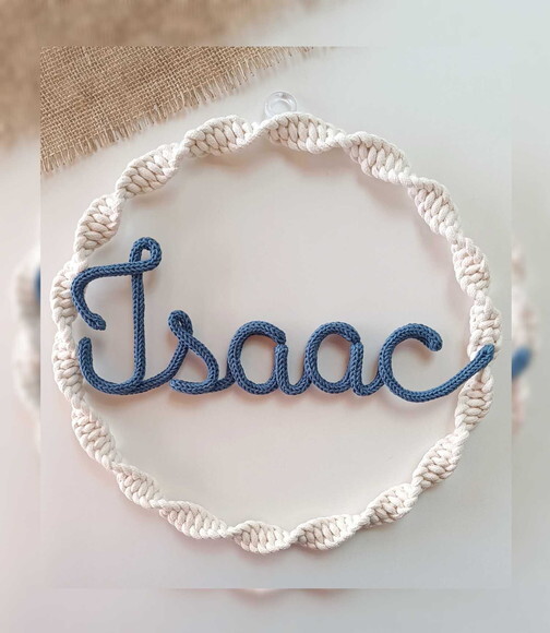 Isaac em Tricotin (ATENCAO A DESCRIÇÃO DO PRODUTO)