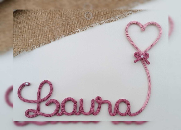 Laura em Tricotin (valor Refere-se ao Nome)