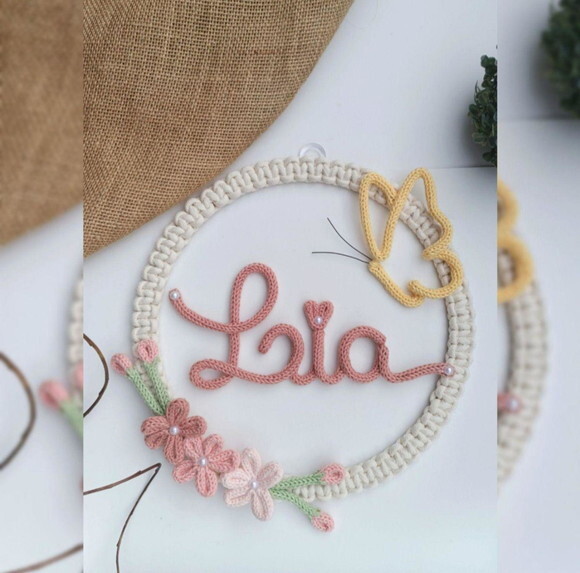 Lia em Tricotin (valor Refere-se ao Nome)