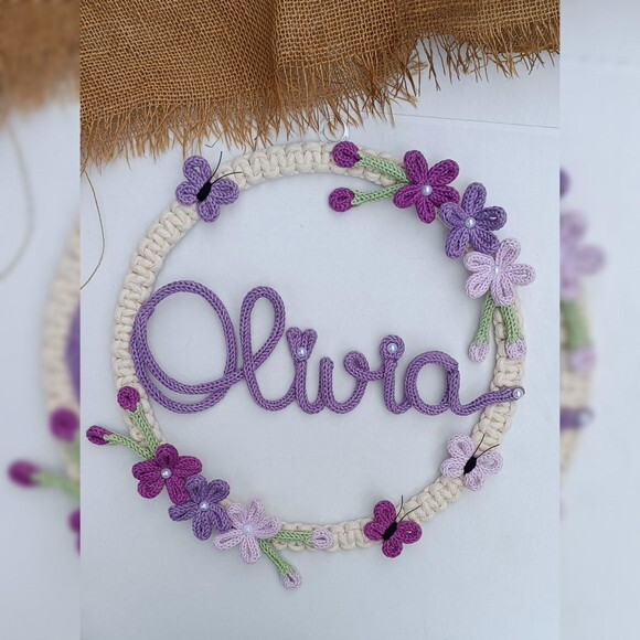 Olivia em Tricotin (valor Refere-se ao Nome)
