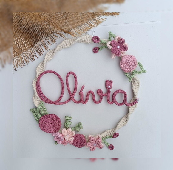 Olivia em Tricotin (valor Refere-se ao Nome)