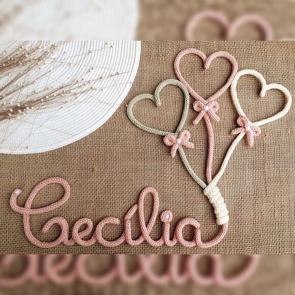 Trio de coração + nome 5 letras em tricotin
