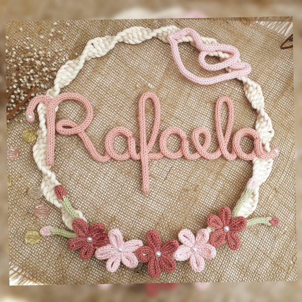 Rafaela em Tricotin (valor Refere-se ao Nome)
