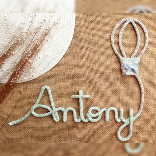 Antony em Tricotin (valor Refere-se ao Nome)