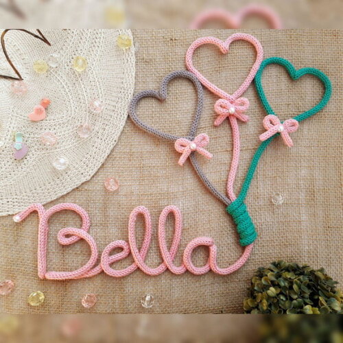 Bella em Tricotin (valor Refere-se ao Nome)