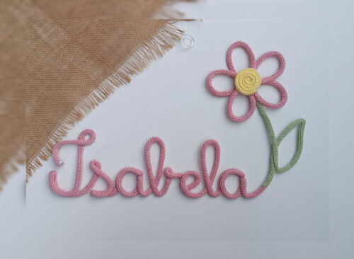 Flor + Nome 7 Letras em Tricotin