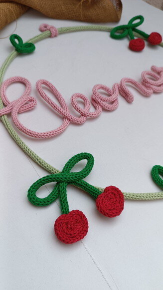 Guirlanda Cereja + Nome 8 Letras