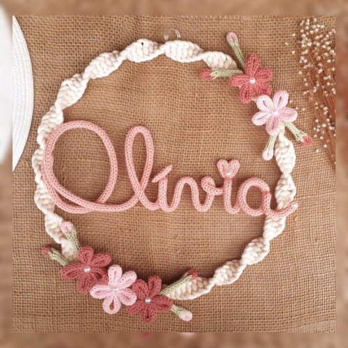 Guirlanda Com 5 Flores + Nome 3 Letras