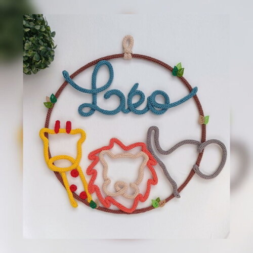 Guirlanda de SAFARI com nome 8 letras