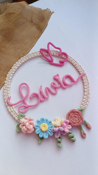 Guirlanda Floral + Nome até 7 Letras